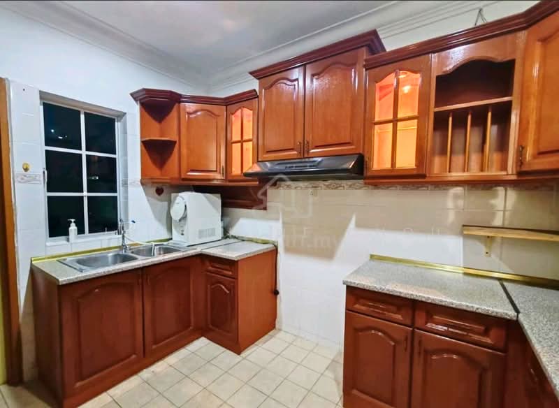 Office for Sale in Kota Kemuning (Shah Alam) - Josephine Chou - Kitchen - PropertyGuru.com.my