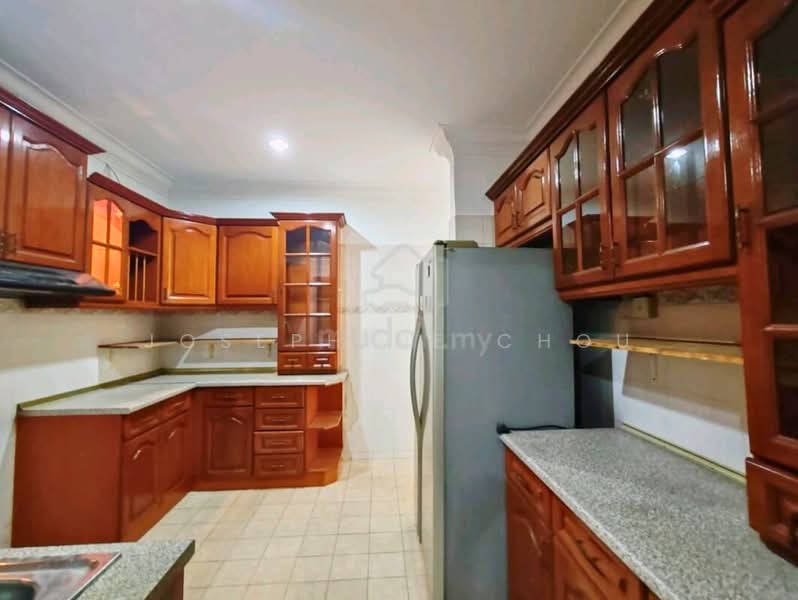 Office for Sale in Kota Kemuning (Shah Alam) - Josephine Chou - Kitchen - PropertyGuru.com.my