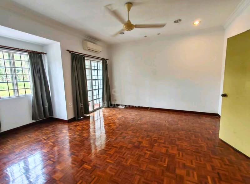 Office for Sale in Kota Kemuning (Shah Alam) - Josephine Chou - Living Room - PropertyGuru.com.my