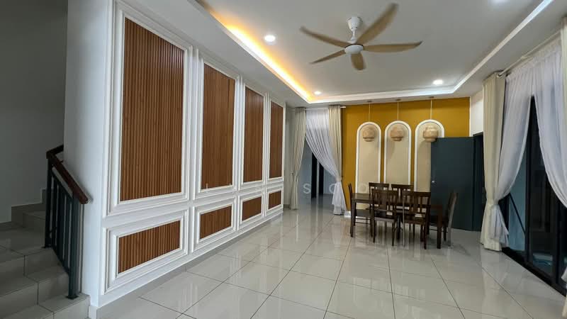 2-storey Terraced House for Rent in Bandar Rimbayu (Telok Panglima Garang) - Elyn Soo - Dining Room - PropertyGuru.com.my