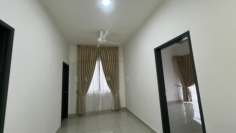 2-storey Terraced House for Rent in Bandar Rimbayu (Telok Panglima Garang) - Elyn Soo - Corridor - PropertyGuru.com.my