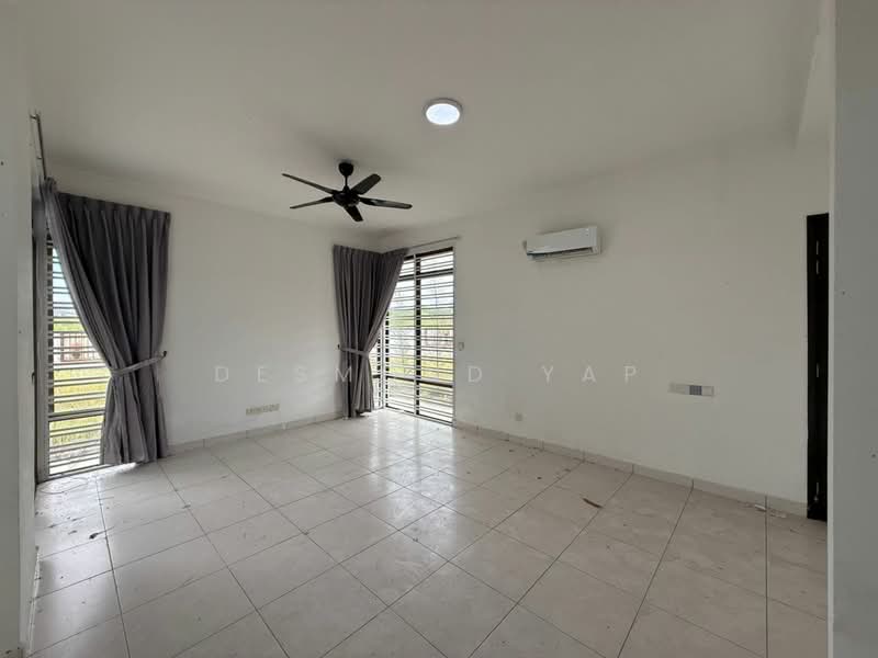 Setia Tropika untuk Untuk Dijual - RM 1,500,000, Mac 2026 - Living Room - PropertyGuru.com.my