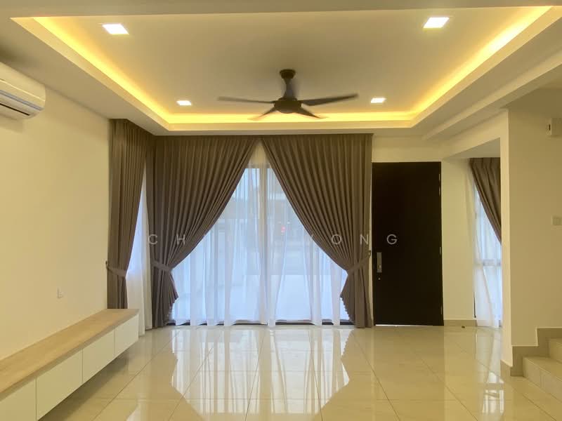 2-storey Terraced House for Rent in Semenyih (Selangor) - Chloe Wong - Living Room - PropertyGuru.com.my