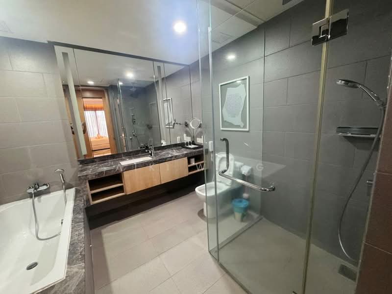 Fraser Residence (188 Suites) untuk Untuk Dijual - RM 850,000, Mac 2026 - Bathroom - PropertyGuru.com.my