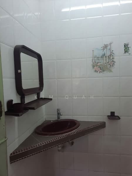 23 jalan pokok sakat klang selangor untuk Untuk Dijual - RM 650,000, Mac 2026 - Bathroom - PropertyGuru.com.my