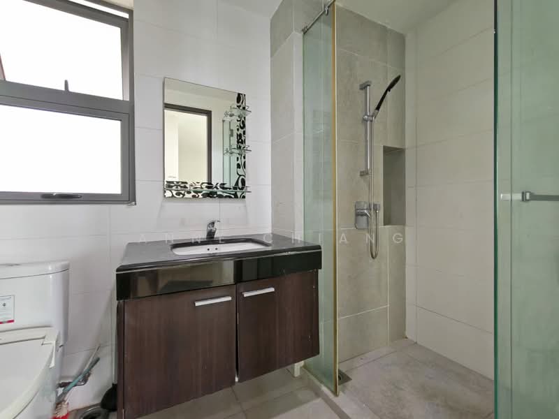 Apartment for Sale at Molek Pine 3 - Anne Chiang - Bathroom - PropertyGuru.com.my