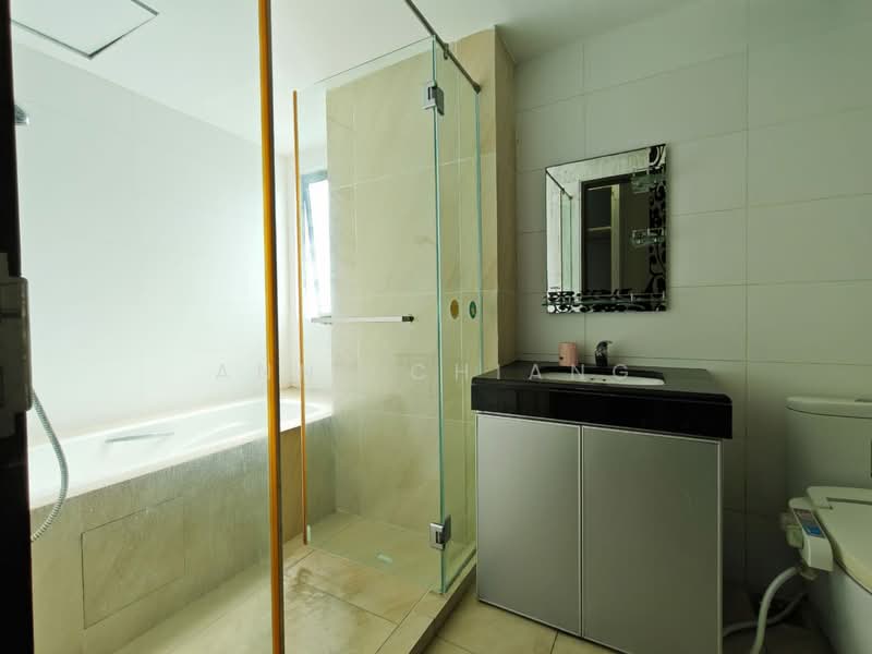 Apartment for Sale at Molek Pine 3 - Anne Chiang - Bathroom - PropertyGuru.com.my