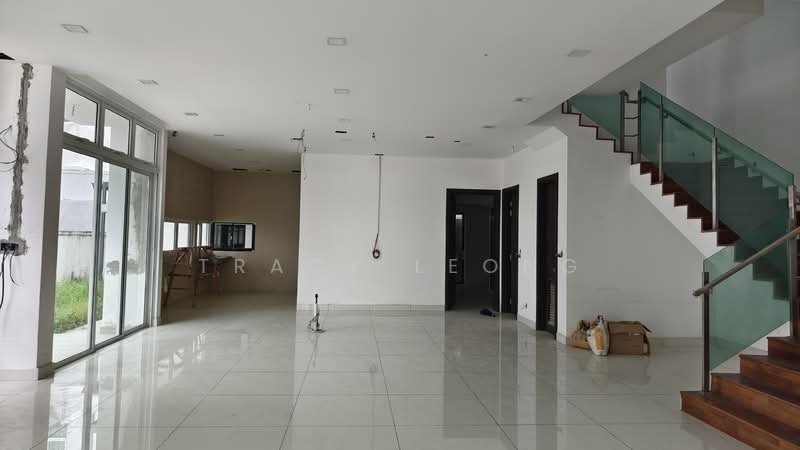 Semi-Detached House for Sale in Taman Damai Utama (Bandar Kinrara) - Tracy Leong - Living Room - PropertyGuru.com.my