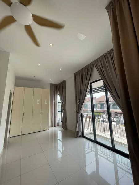 Semi-Detached House for Rent in Bandar Rimbayu (Telok Panglima Garang) - Elyn Soo - Bedroom - PropertyGuru.com.my