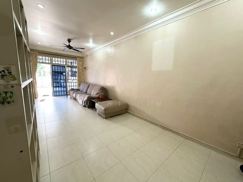 Taman Nusa Bestari untuk Untuk Disewa - RM 1,900 /bulan, Mac 2026 - Living Room - PropertyGuru.com.my