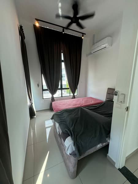 Eco Tropics untuk Untuk Disewa - RM 2,800 /bulan, Mac 2026 - Bedroom - PropertyGuru.com.my