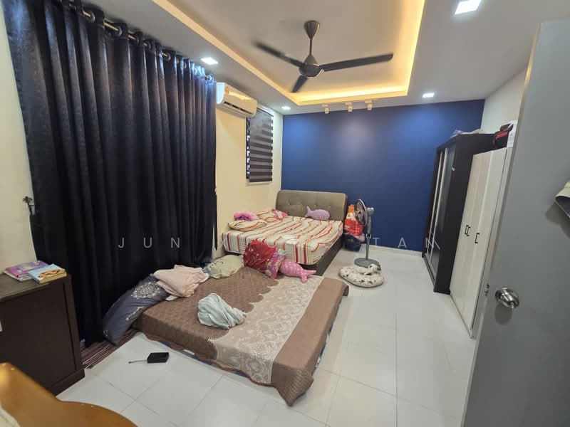 2-storey Terraced House for Sale in Taman Pulai Mutiara (Iskandar Puteri (Nusajaya)) - Jun Xiong Tan - Bedroom - PropertyGuru.com.my