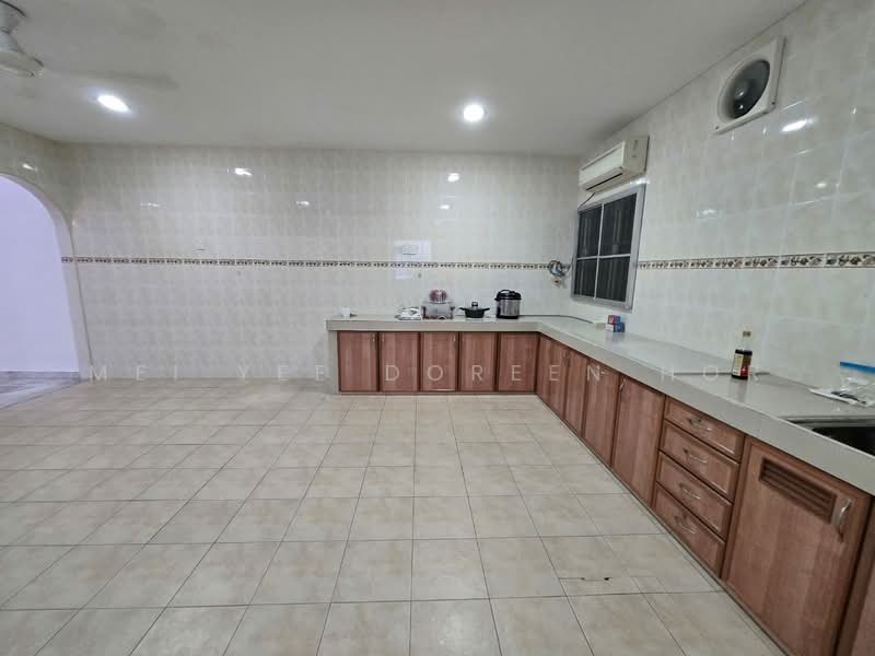 Semi-Detached House for Sale in Taman Sri Kamban (Seremban) - Mei Yee Doreen Hor - Kitchen - PropertyGuru.com.my