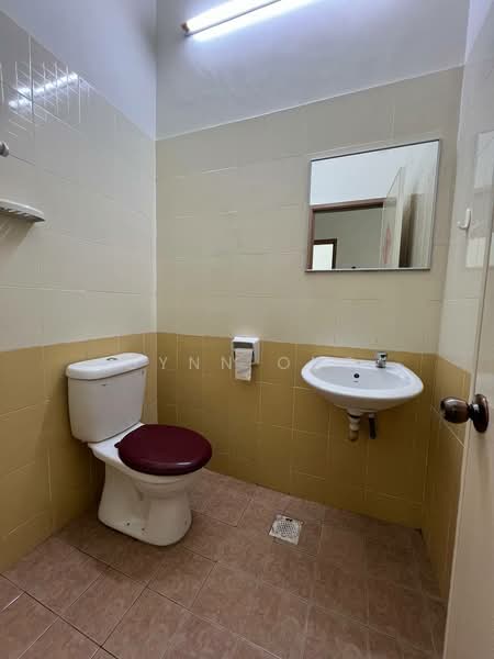 1-storey Terraced House for Rent in Skudai (Johor) - Gynn Ong - Bathroom - PropertyGuru.com.my