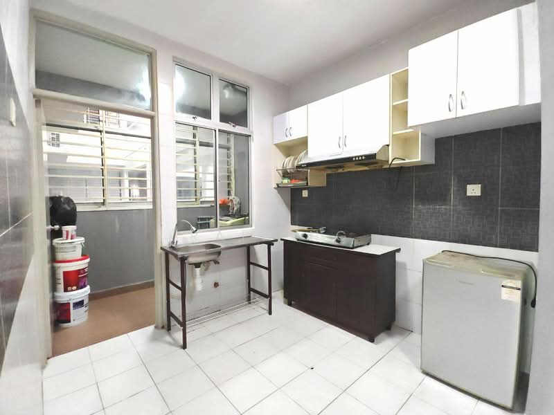 Apartment for Rent at M'tiara - Rain Ng - Kitchen - PropertyGuru.com.my