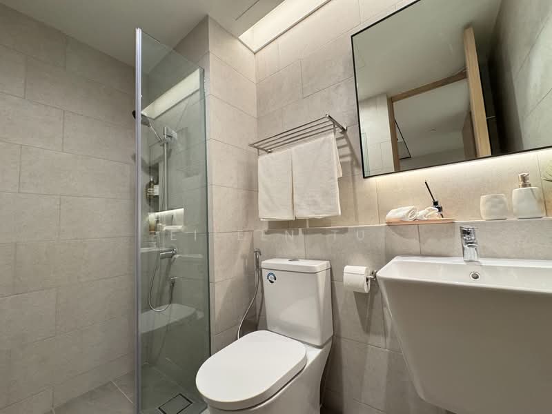 Clarissa Serviced Suites untuk Untuk Dijual - RM 1,700,000, Mac 2026 - Bathroom - PropertyGuru.com.my