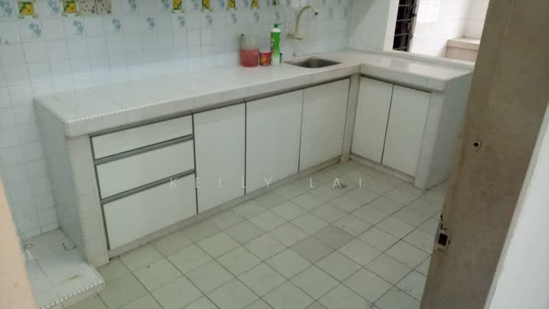 2-storey Terraced House for Sale in Segambut (Kuala Lumpur) - Kelly Lai - Kitchen - PropertyGuru.com.my