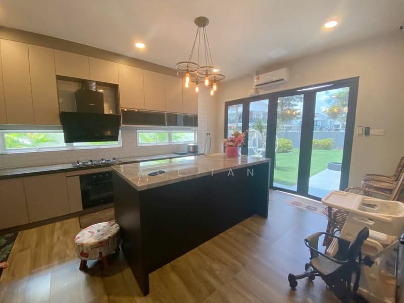 Taman Mutiara Bestari 2 untuk Untuk Dijual - RM 1,660,000, Mac 2026 - Kitchen - PropertyGuru.com.my