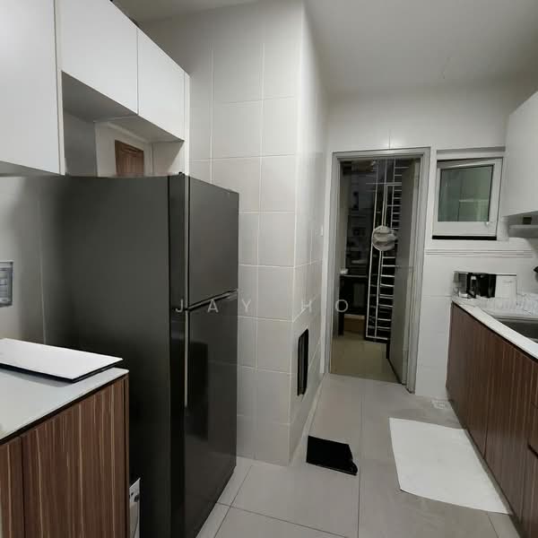 Apartment for Rent at Seasons Amara Larkin - Jay Ho - Kitchen - PropertyGuru.com.my