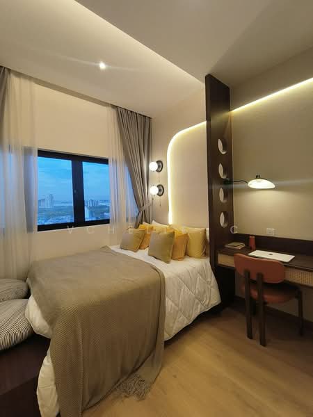 Condominium for Sale at The Straits View Condominium - Vchelle. C - Bedroom - PropertyGuru.com.my