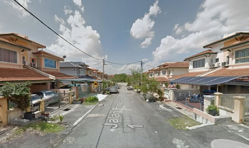2-storey Terraced House for Sale in Taman Prima Saujana (Kajang) - Eddy Lee - Exterior - PropertyGuru.com.my