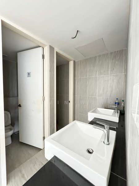 Eco Business Park 2 Terrace Factory untuk Untuk Dijual - RM 1,750,000, Mac 2026 - Bathroom - PropertyGuru.com.my