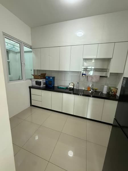 The Zen untuk Untuk Disewa - RM 1,900 /bulan, Mac 2026 - Kitchen - PropertyGuru.com.my