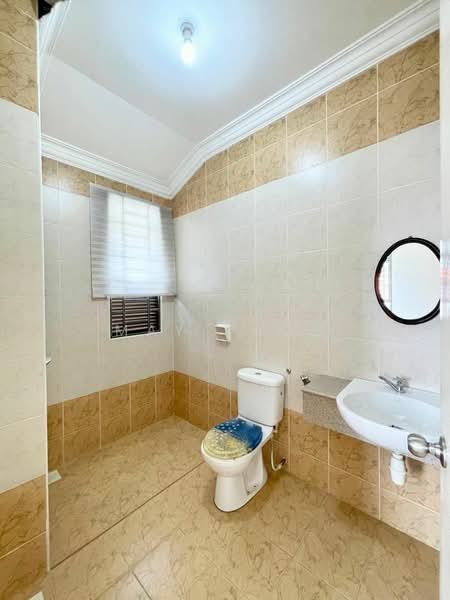 Semi-Detached House for Sale at Taman Austin Perdana - May Khoo - Bathroom - PropertyGuru.com.my