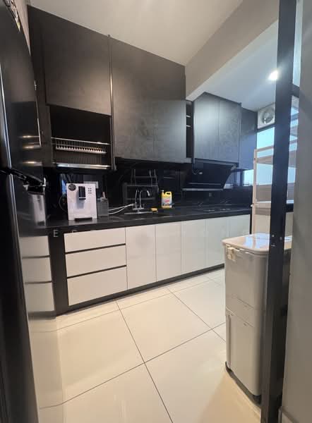 Service Residence for Rent at Traders Garden @ Cheras Selatan - Esther Yong - Kitchen - PropertyGuru.com.my