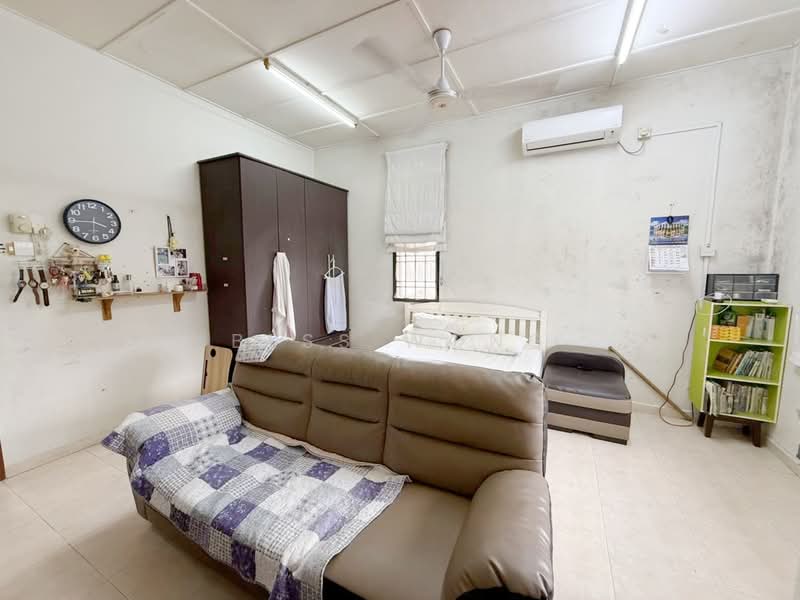 2-storey Terraced House for Sale in Taman Setia Indah (Tebrau) - Bess Wong - Bedroom - PropertyGuru.com.my