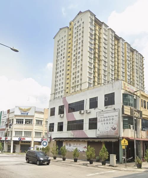 Jalan Kepong Besar 3 Storey End lot,Bandar Menjalara,Laman Rimbunan kepong untuk Untuk Dijual - RM 2,300,000, Mac 2026 - Exterior - PropertyGuru.com.my
