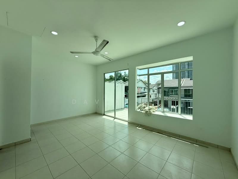 2-storey Terraced House for Rent in Taman Scientex Rawang (Rawang) - David Lee - Living Room - PropertyGuru.com.my