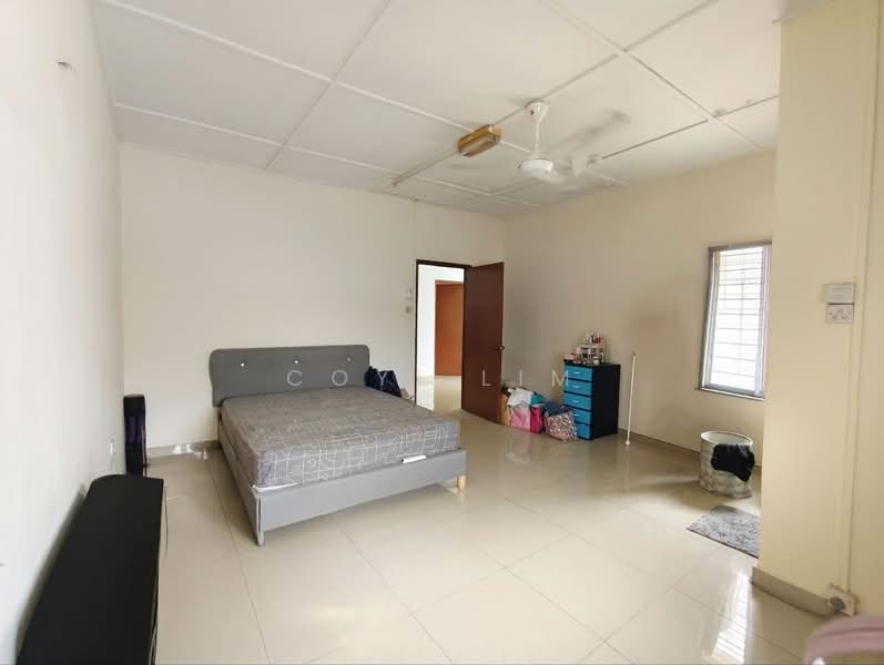 2-storey Terraced House for Rent in Taman Mutiara Barat (Cheras) - Coyi Lim - Bedroom - PropertyGuru.com.my