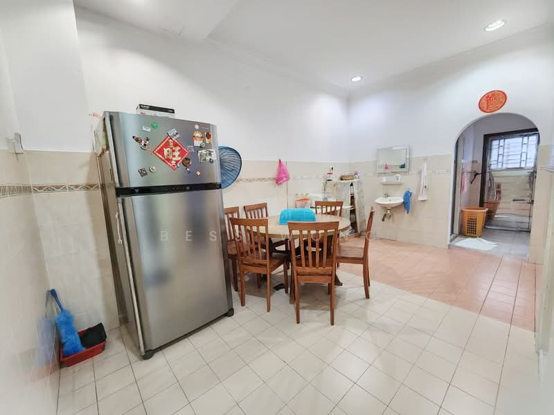 2-storey Terraced House for Sale in Taman Setia Indah (Tebrau) - Bess Wong - Kitchen - PropertyGuru.com.my
