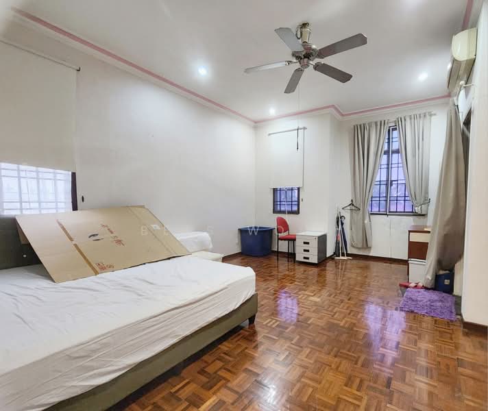 2-storey Terraced House for Sale in Taman Setia Indah (Tebrau) - Bess Wong - Bedroom - PropertyGuru.com.my