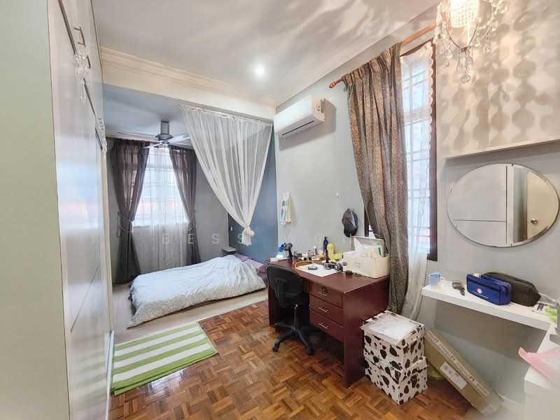 2-storey Terraced House for Sale in Taman Setia Indah (Tebrau) - Bess Wong - Bedroom - PropertyGuru.com.my