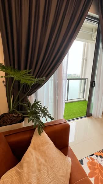 R&F Princess Cove Phase 2-Seine Region untuk Untuk Disewa - RM 3,200 /bulan, Mac 2026 - Balcony - PropertyGuru.com.my