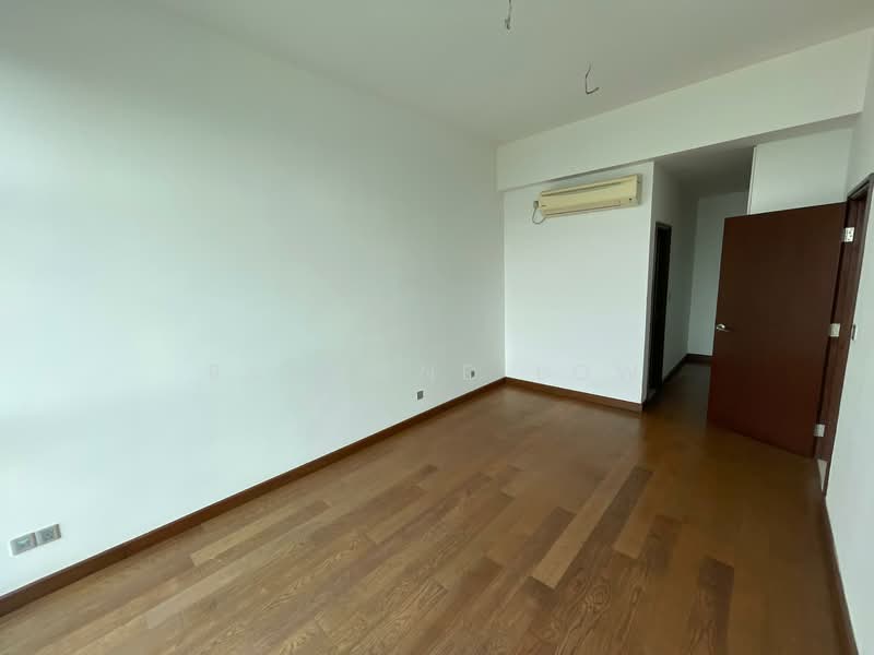 Service Residence for Sale at Paragon Residences @ Straits View - Raymond Low - PropertyGuru.com.my