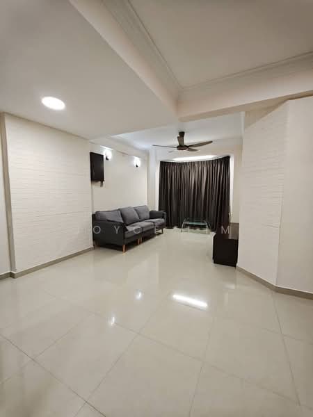 Kingfisher Series untuk Untuk Disewa - RM 1,200 /bulan, Mac 2026 - Living Room - PropertyGuru.com.my