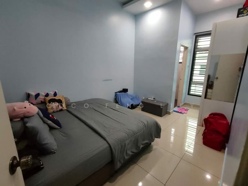 2-storey Terraced House for Sale in Taman Mount Austin (Tebrau) - Coco Feng Lily - Bedroom - PropertyGuru.com.my
