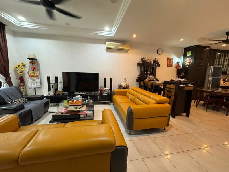 2-storey Terraced House for Sale in Taman Impian Emas (Skudai) - Even Chun - Living Room - PropertyGuru.com.my