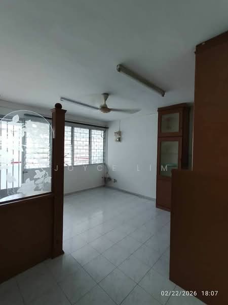Taman Lip Sin Block 37 untuk Untuk Disewa - RM 1,200 /bulan, Mac 2026 - Living Room - PropertyGuru.com.my