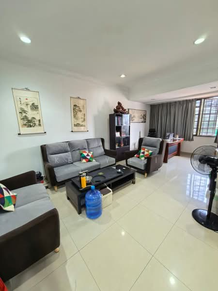 Rumah Teres 2 Tingkat untuk Dijual di Taman Wahyu (Batu Caves) - Kelly Lai - Living Room - PropertyGuru.com.my