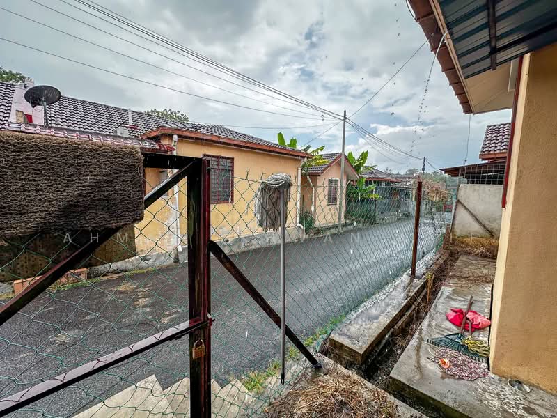 1-storey Terraced House for Sale in Mantin (Negeri Sembilan) - Ahmad Ikhwan Arif - Exterior - PropertyGuru.com.my