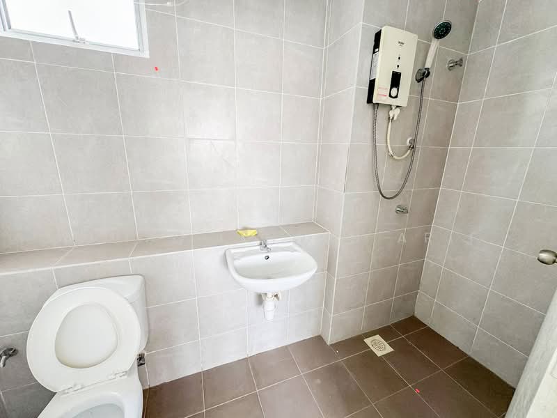 Condominium for Sale at Residensi Adelia - Ahmad Ikhwan Arif - Bathroom - PropertyGuru.com.my