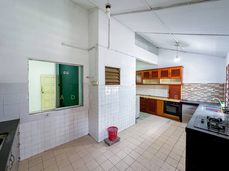 Taman Melewar untuk Untuk Dijual - RM 830,000, Mac 2026 - Kitchen - PropertyGuru.com.my