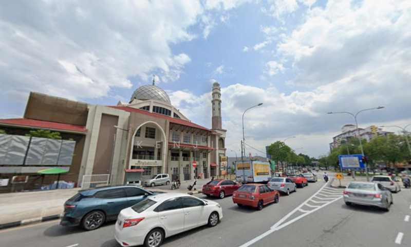 Untuk Disewa - Jalan Ipoh Batu 5