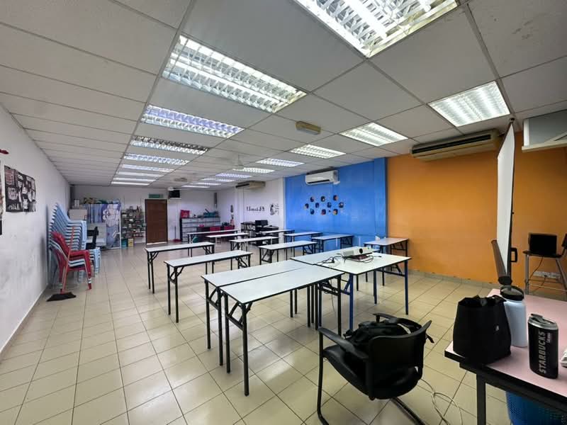 Untuk Disewa - Jalan Ipoh Batu 5