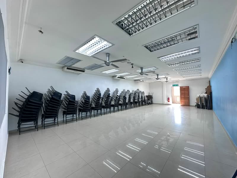 Untuk Disewa - Jalan Ipoh Batu 5