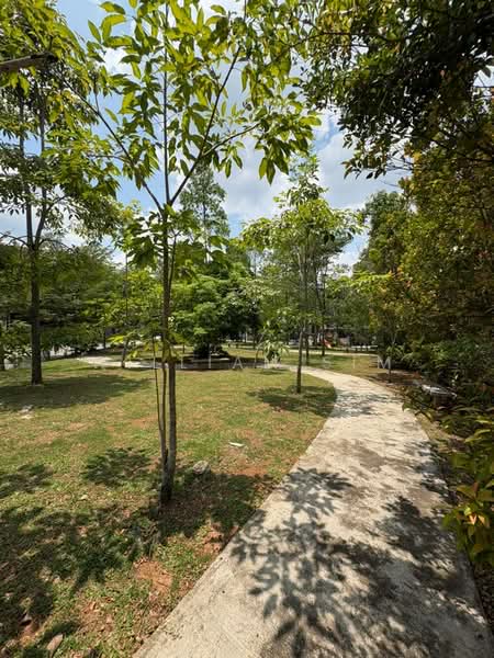 Rumah Berkembar untuk Dijual di Serendah (Selangor) - William Sim - Garden - PropertyGuru.com.my